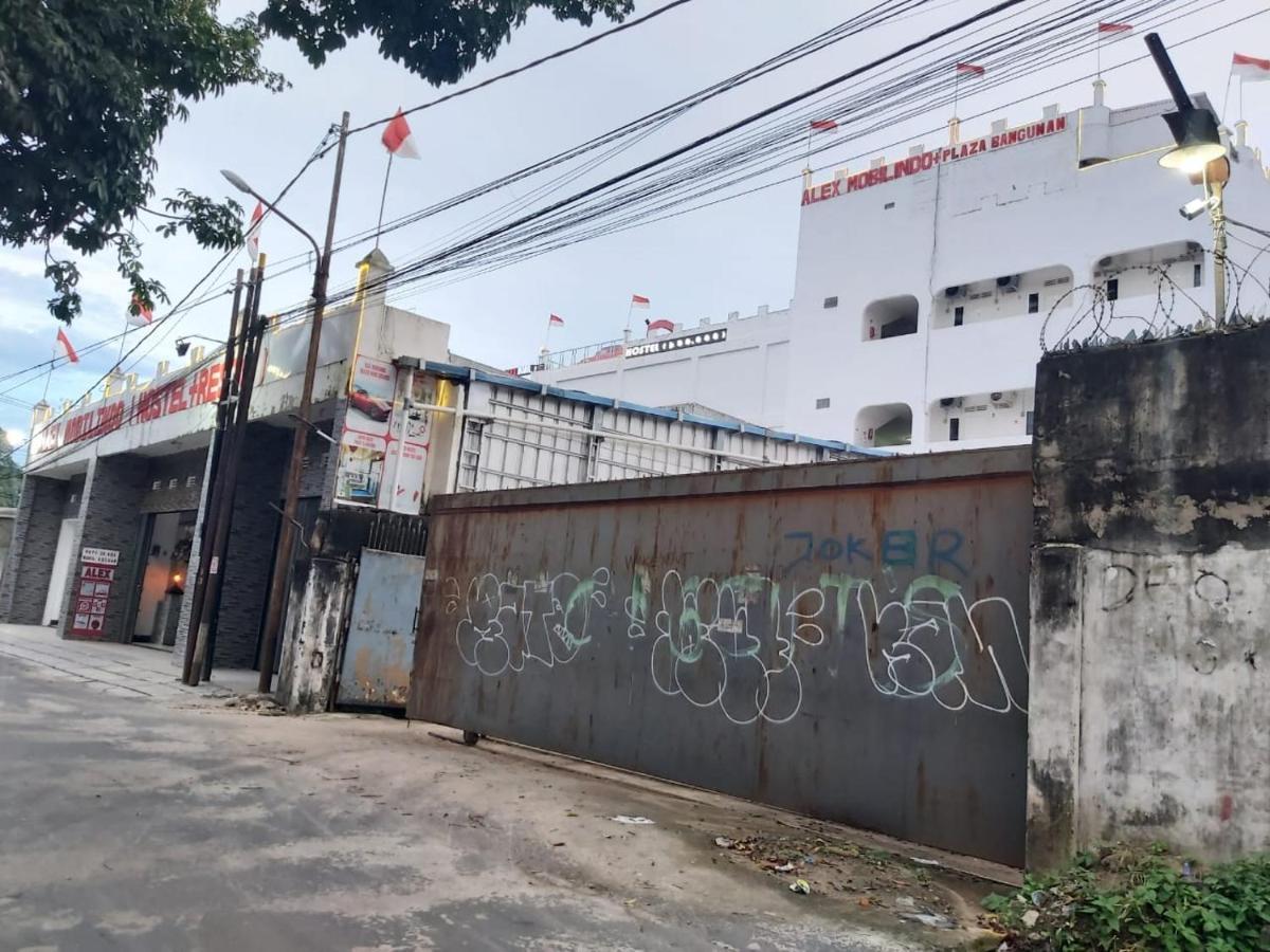 Alex Hostel 2 Palembang Exterior foto